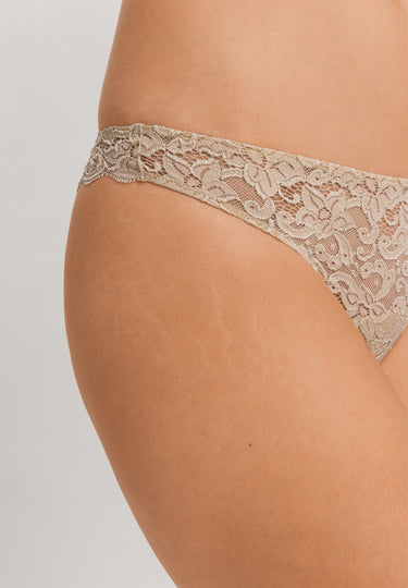 Luxury Moments Thong | Iced Cappuccino 71507-2846